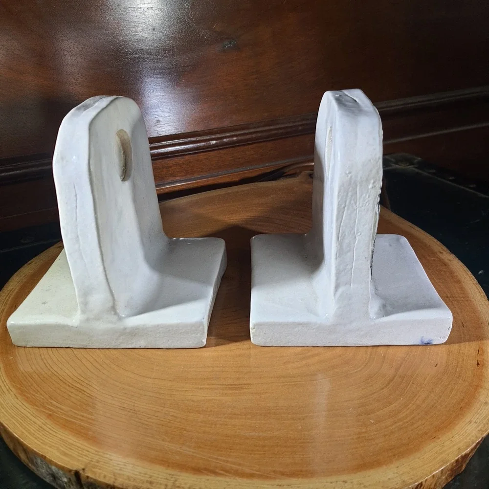 Vintage 1995 Natalie Surving Art Pottery Bookends Towel Rack Frog & Butterfly